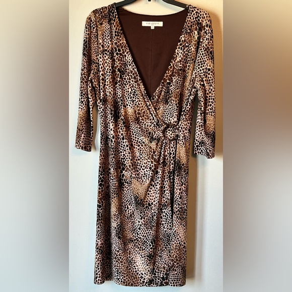 Evan Picone Dresses & Skirts - Vintage Evan Picone 3/4 Sleeve Leopard Print Faux Wrap Dress